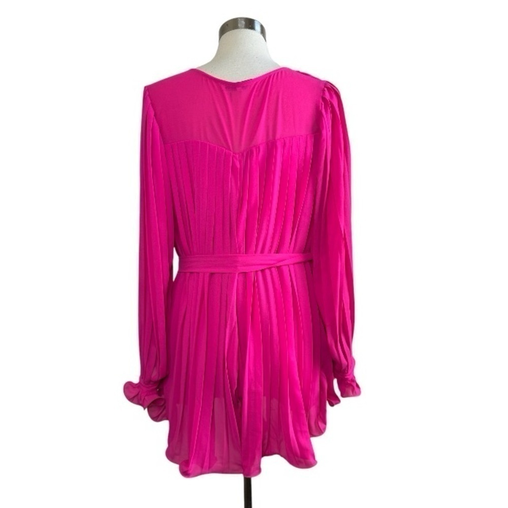 ENDLESS ROSE Found Love Pleated Romper size S - Picture 4 of 16